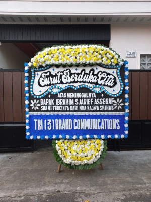 Papan Bunga Duka di Tanamodindi